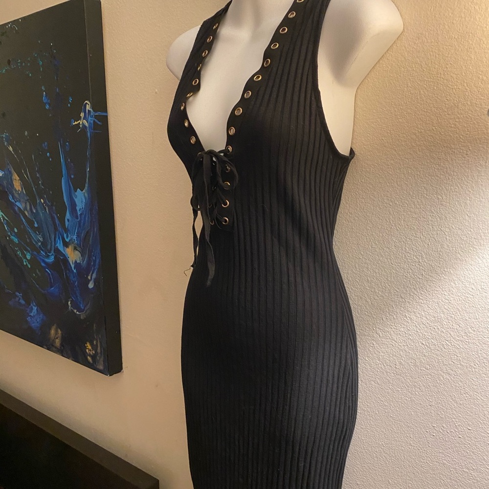 Ribbed Black Dress - M